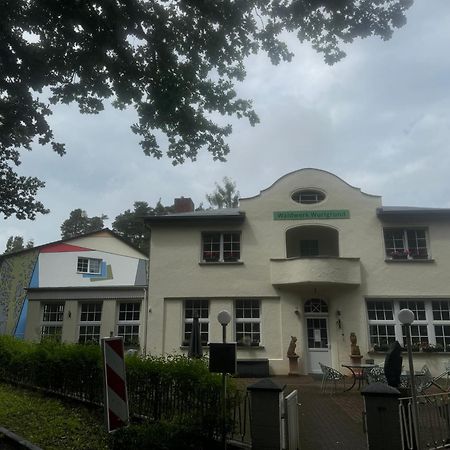 Waldwerk Wurlgrund Lychen Aparthotel ภายนอก รูปภาพ