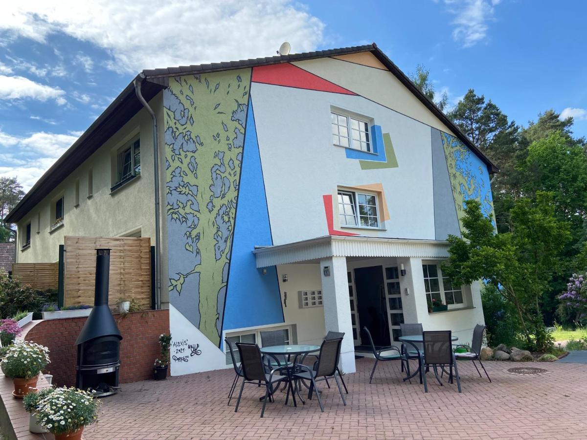 Waldwerk Wurlgrund Lychen Aparthotel ภายนอก รูปภาพ